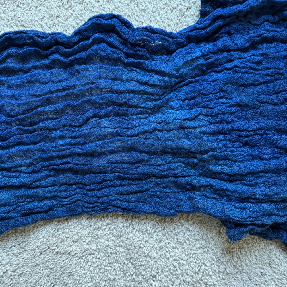 Handmade from Helsinki linen scarf - Picture 6 of 7